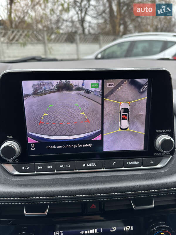 Внедорожник / Кроссовер Nissan Rogue 2021 в Ивано-Франковске