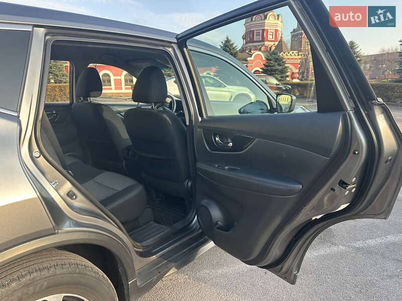 Внедорожник / Кроссовер Nissan Rogue 2016 в Днепре фото 21 Внедорожник / Кроссовер Nissan Rogue 2016 в Днепре