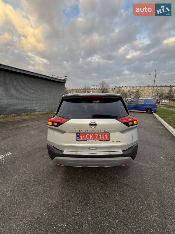 Внедорожник / Кроссовер Nissan Rogue 2021 в Харькове