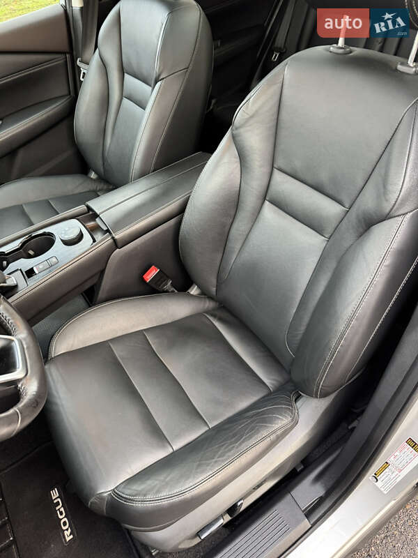 Внедорожник / Кроссовер Nissan Rogue 2021 в Харькове