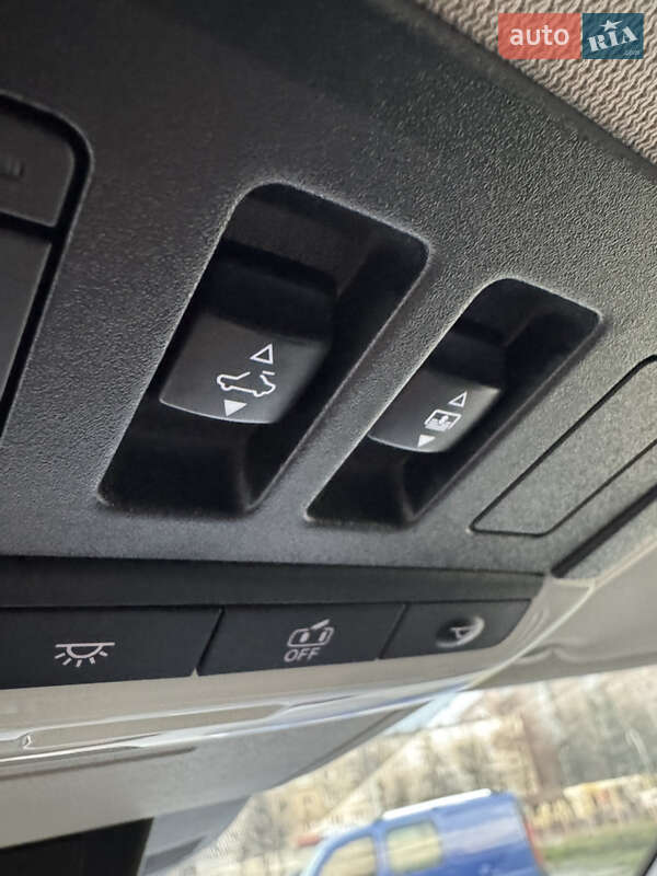 Внедорожник / Кроссовер Nissan Rogue 2021 в Харькове