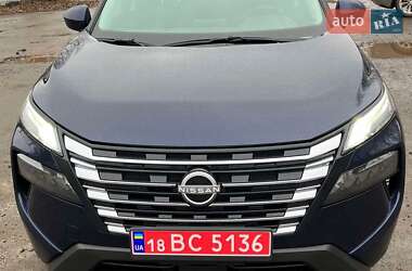 Внедорожник / Кроссовер Nissan Rogue 2025 в Полтаве