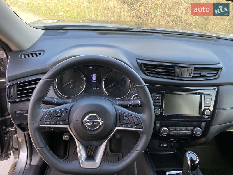 Внедорожник / Кроссовер Nissan Rogue 2020 в Кременчуге