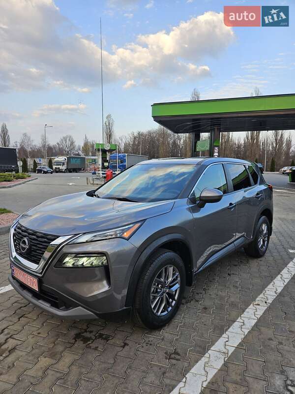 Внедорожник / Кроссовер Nissan Rogue 2023 в Кременчуге
