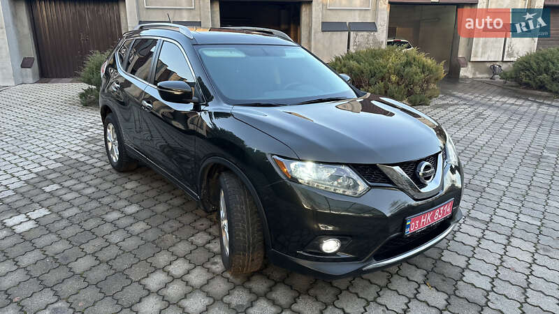Позашляховик / Кросовер Nissan Rogue 2016 в Павлограді