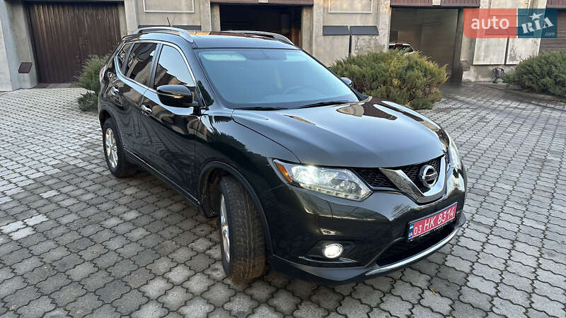 Позашляховик / Кросовер Nissan Rogue 2016 в Павлограді