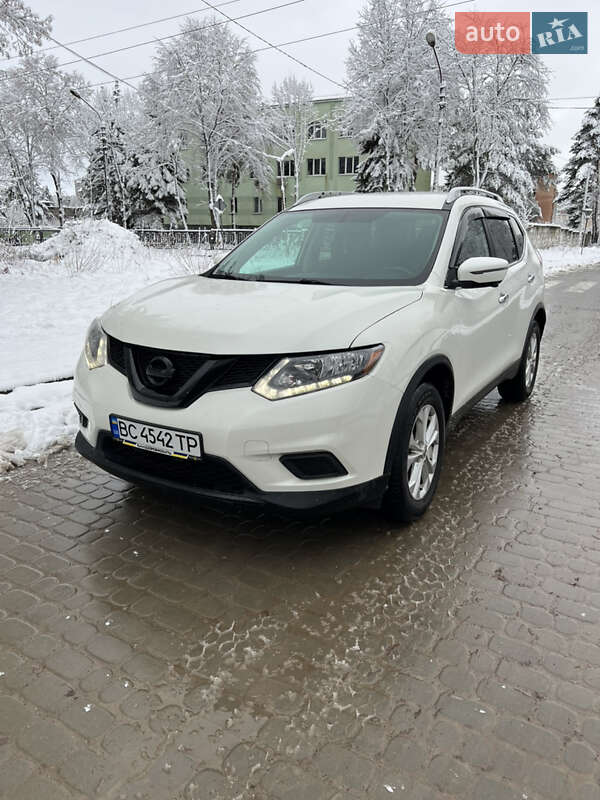 Внедорожник / Кроссовер Nissan Rogue 2016 в Новояворовске фото 3 Внедорожник / Кроссовер Nissan Rogue 2016 в Новояворовске
