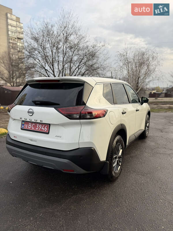Внедорожник / Кроссовер Nissan Rogue 2022 в Харькове