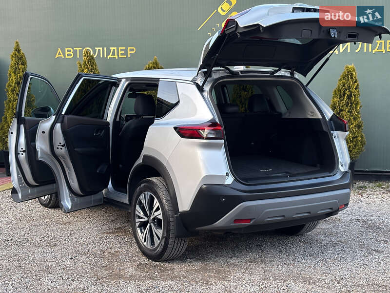 Позашляховик / Кросовер Nissan Rogue 2021 в Одесі