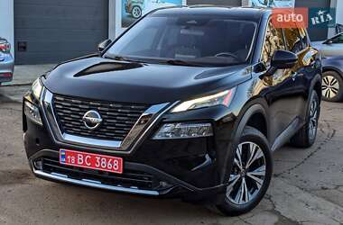 Позашляховик / Кросовер Nissan Rogue 2021 в Рівному