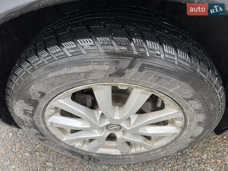 Внедорожник / Кроссовер Nissan Rogue 2018 в Киеве