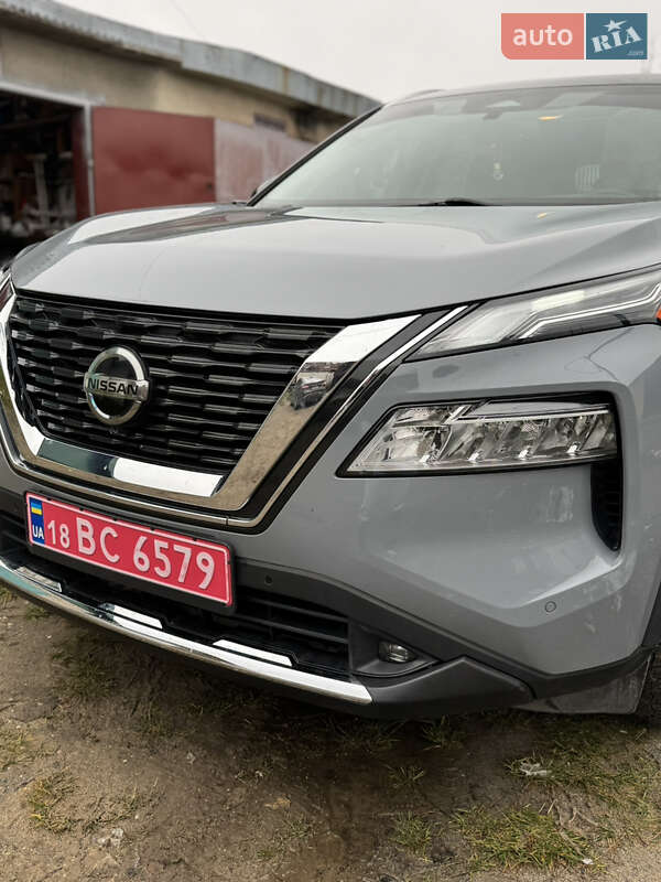 Позашляховик / Кросовер Nissan Rogue 2020 в Славуті