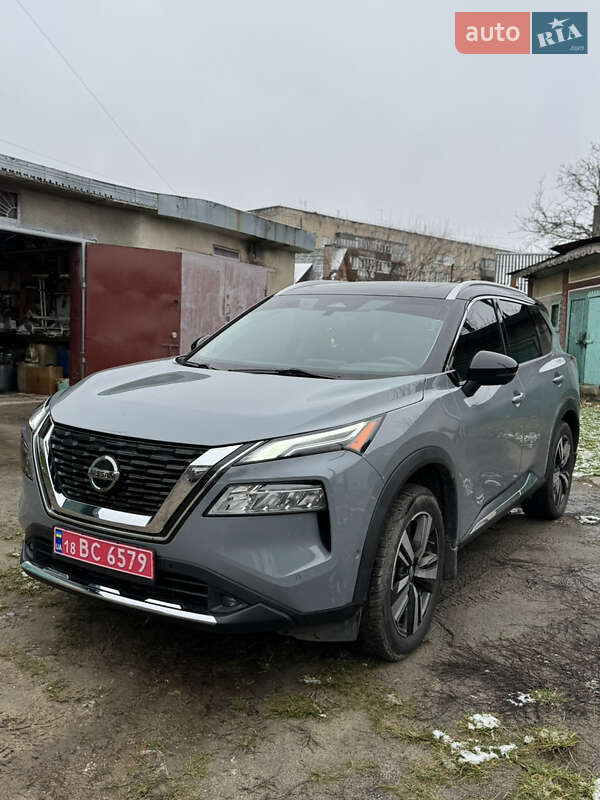 Позашляховик / Кросовер Nissan Rogue 2020 в Славуті