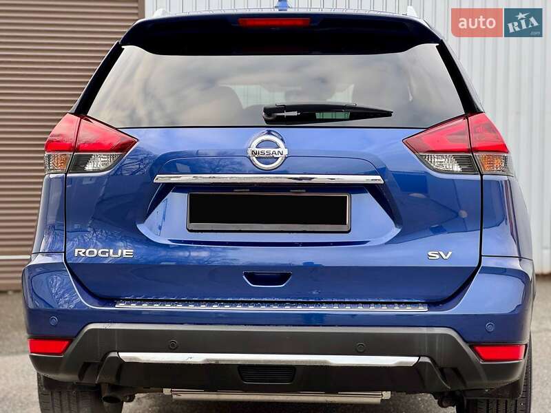 Внедорожник / Кроссовер Nissan Rogue 2019 в Киеве