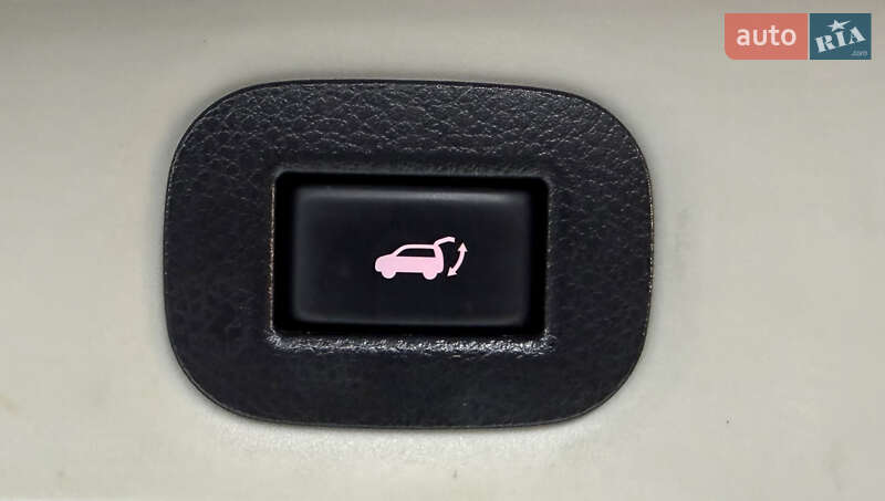 Внедорожник / Кроссовер Nissan Rogue 2018 в Одессе