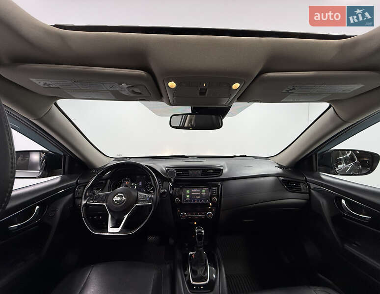 Внедорожник / Кроссовер Nissan Rogue 2018 в Одессе