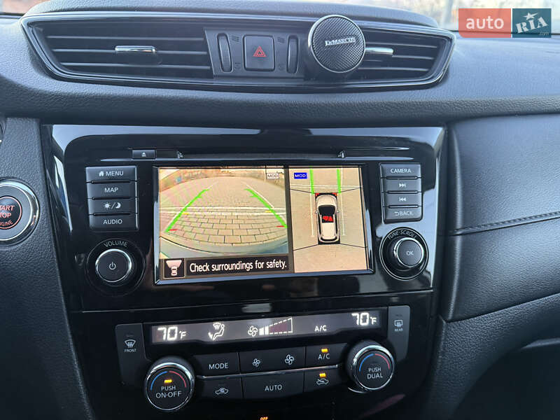 Позашляховик / Кросовер Nissan Rogue 2020 в Ромнах