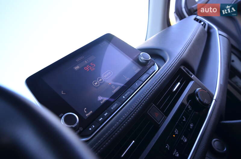 Внедорожник / Кроссовер Nissan Rogue 2021 в Дрогобыче