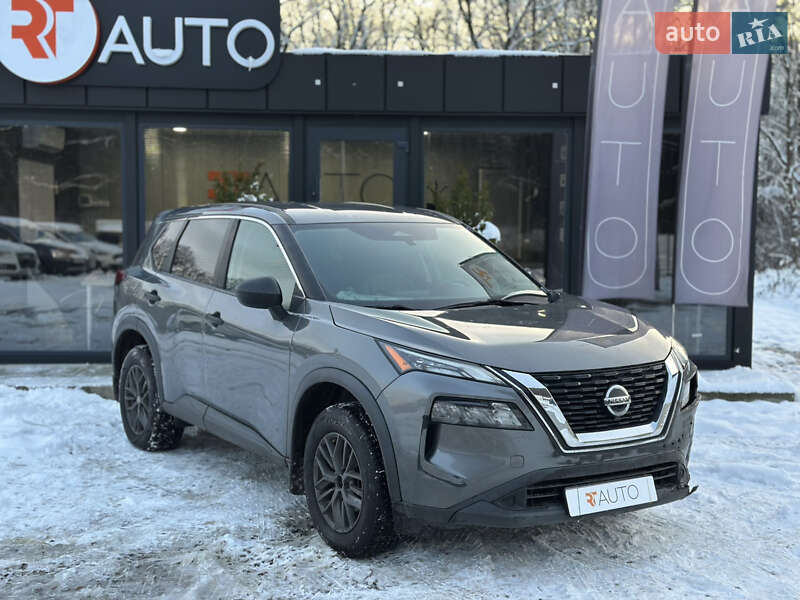 Позашляховик / Кросовер Nissan Rogue 2021 в Львові