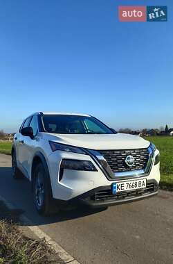 Внедорожник / Кроссовер Nissan Rogue 2021 в Днепре