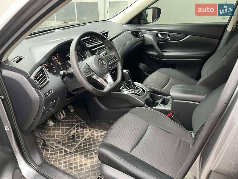 Позашляховик / Кросовер Nissan Rogue 2018 в Новомосковську фото 3 Позашляховик / Кросовер Nissan Rogue 2018 в Новомосковську