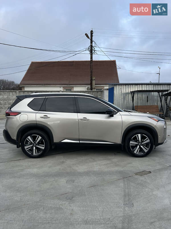 Внедорожник / Кроссовер Nissan Rogue 2021 в Белой Церкви