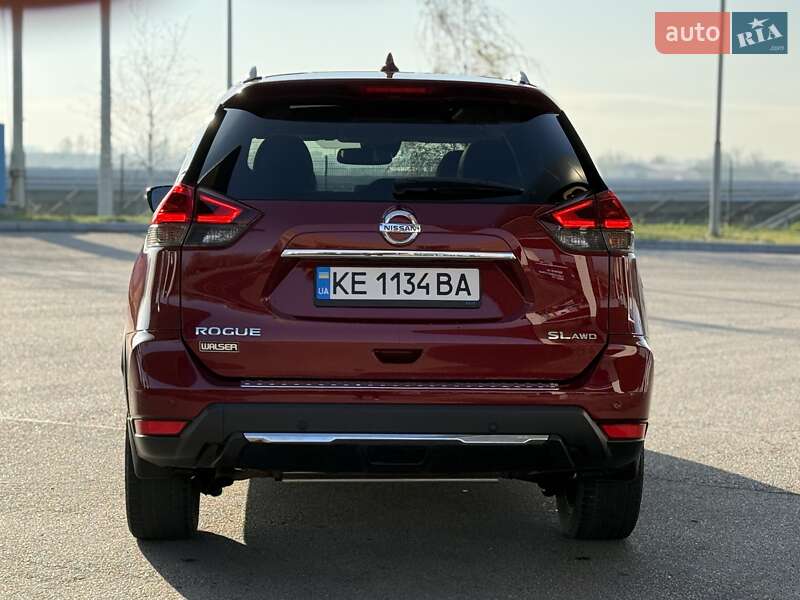 Внедорожник / Кроссовер Nissan Rogue 2018 в Днепре