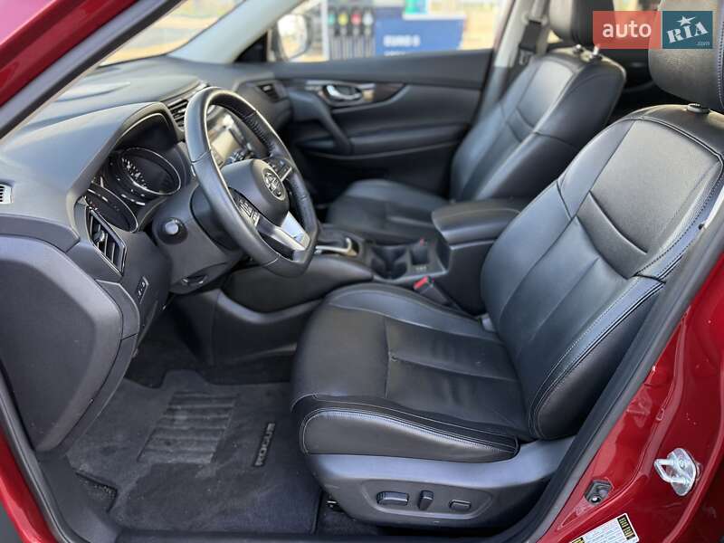 Внедорожник / Кроссовер Nissan Rogue 2018 в Днепре