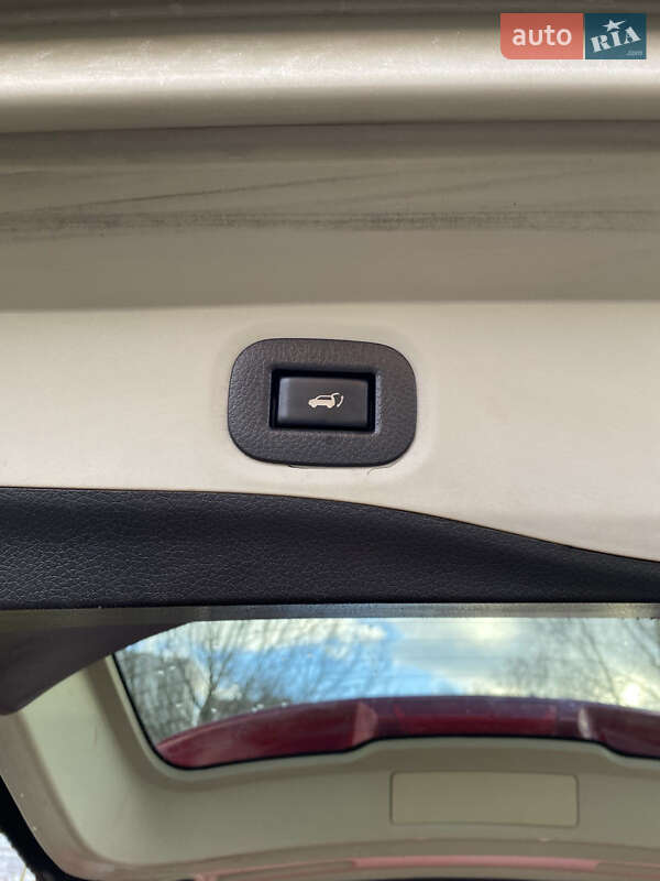 Внедорожник / Кроссовер Nissan Rogue 2018 в Хмельницком