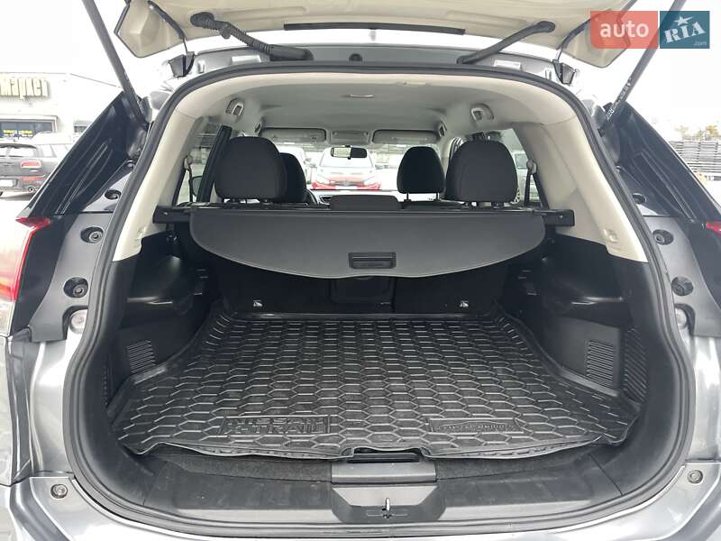 Внедорожник / Кроссовер Nissan Rogue 2016 в Киеве фото 7 Внедорожник / Кроссовер Nissan Rogue 2016 в Киеве