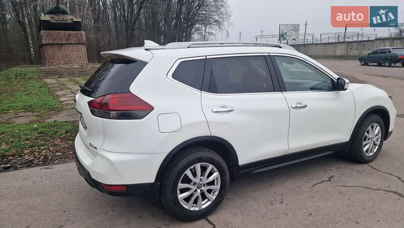 Внедорожник / Кроссовер Nissan Rogue 2019 в Знаменке