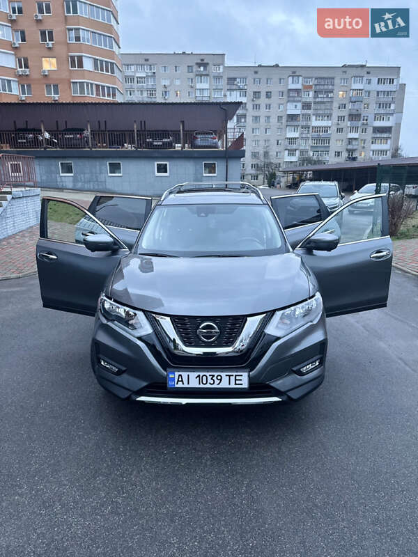 Позашляховик / Кросовер Nissan Rogue 2019 в Білій Церкві