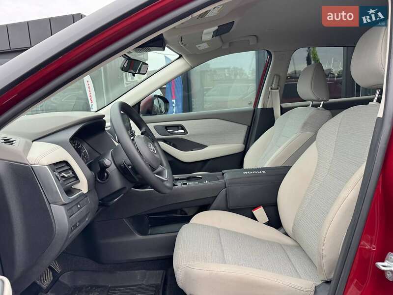 Внедорожник / Кроссовер Nissan Rogue 2022 в Луцке