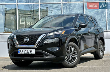 Внедорожник / Кроссовер Nissan Rogue 2021 в Киеве