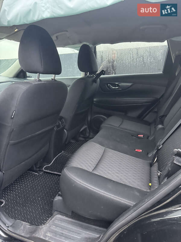 Позашляховик / Кросовер Nissan Rogue 2018 в Хмельницькому