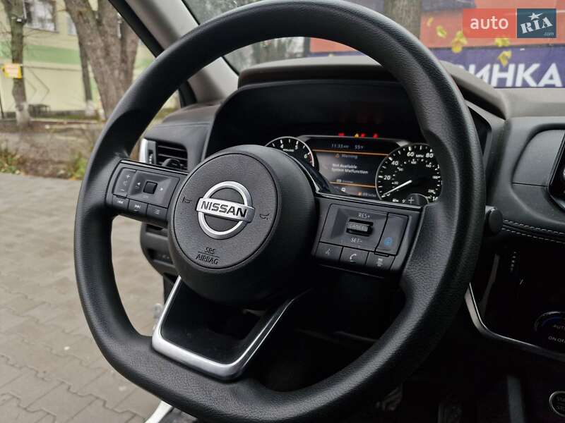 Позашляховик / Кросовер Nissan Rogue 2021 в Умані