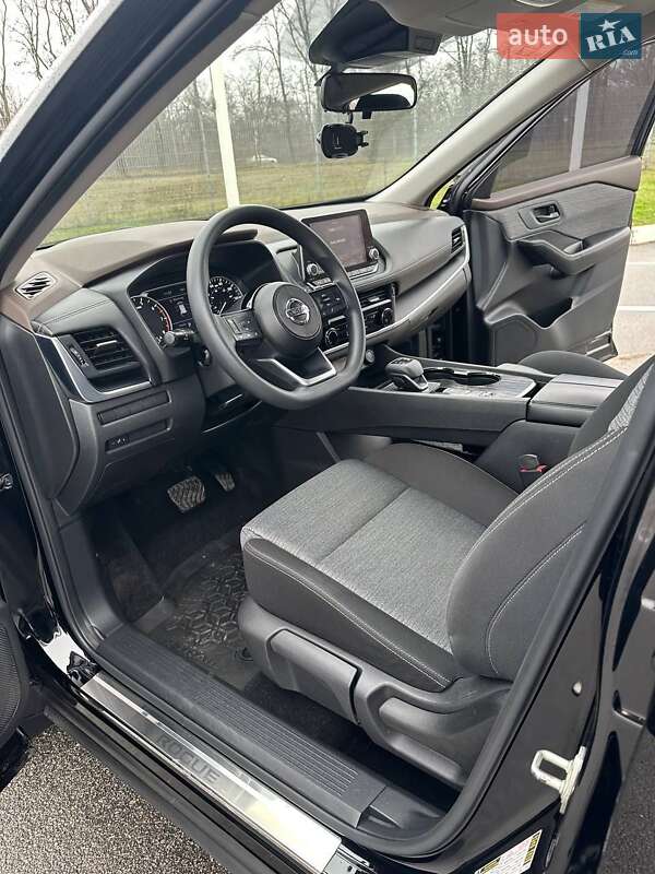 Внедорожник / Кроссовер Nissan Rogue 2021 в Запорожье