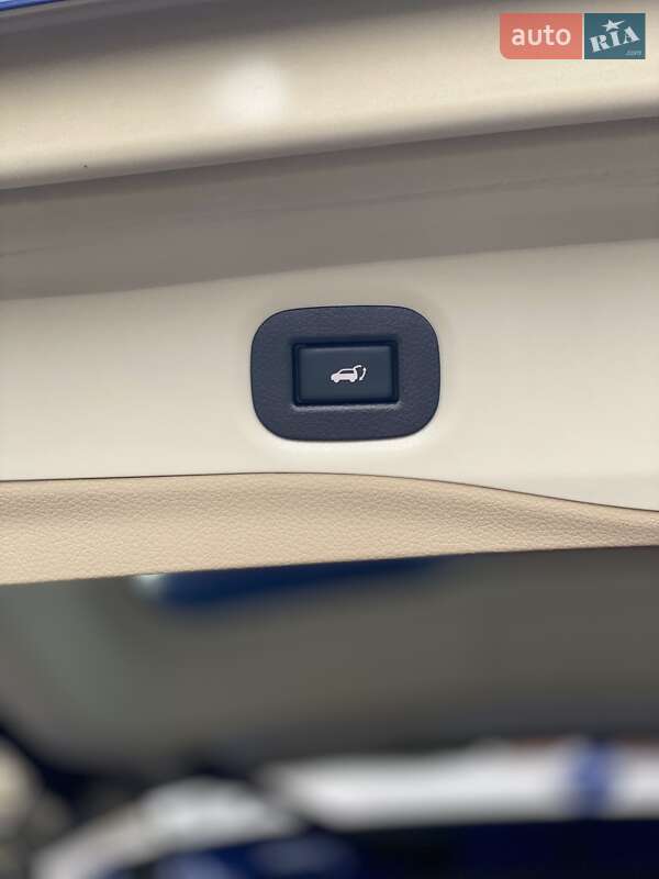 Внедорожник / Кроссовер Nissan Rogue 2020 в Сумах