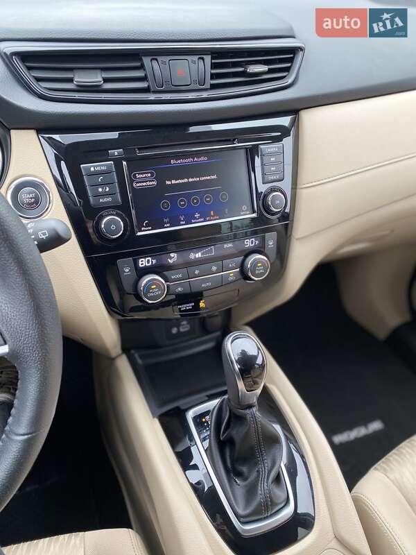 Внедорожник / Кроссовер Nissan Rogue 2020 в Сумах