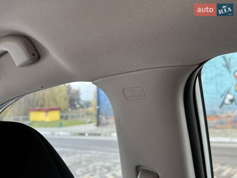 Позашляховик / Кросовер Nissan Rogue 2018 в Луцьку