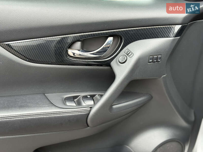 Внедорожник / Кроссовер Nissan Rogue 2017 в Белой Церкви фото 29 Внедорожник / Кроссовер Nissan Rogue 2017 в Белой Церкви