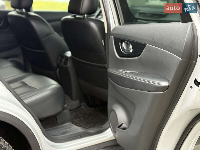 Внедорожник / Кроссовер Nissan Rogue 2017 в Белой Церкви фото 40 Внедорожник / Кроссовер Nissan Rogue 2017 в Белой Церкви