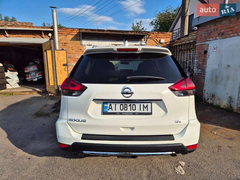 Позашляховик / Кросовер Nissan Rogue 2017 в Білій Церкві