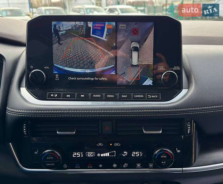 Позашляховик / Кросовер Nissan Rogue 2020 в Львові