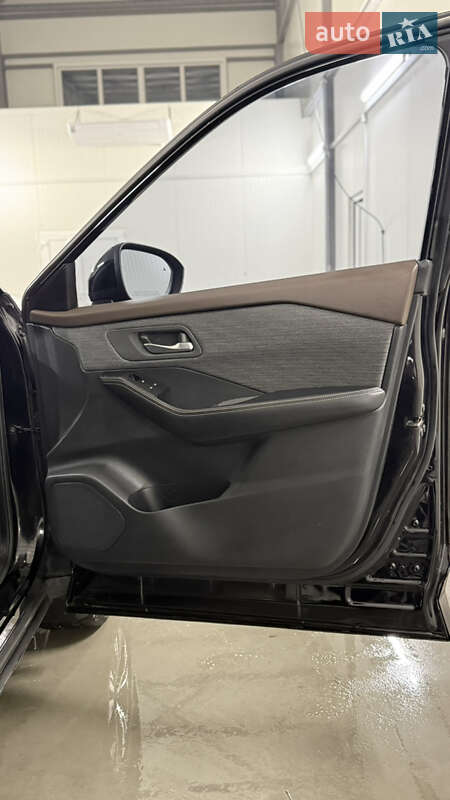 Позашляховик / Кросовер Nissan Rogue 2023 в Львові фото 3 Позашляховик / Кросовер Nissan Rogue 2023 в Львові