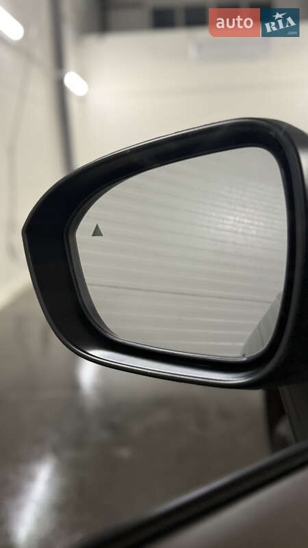 Позашляховик / Кросовер Nissan Rogue 2023 в Львові фото 24 Позашляховик / Кросовер Nissan Rogue 2023 в Львові