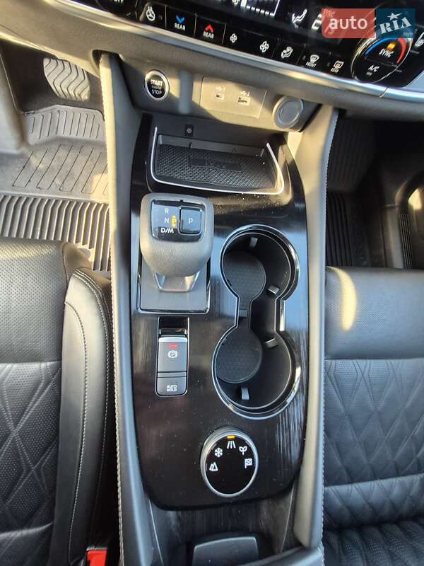 Внедорожник / Кроссовер Nissan Rogue 2020 в Николаеве