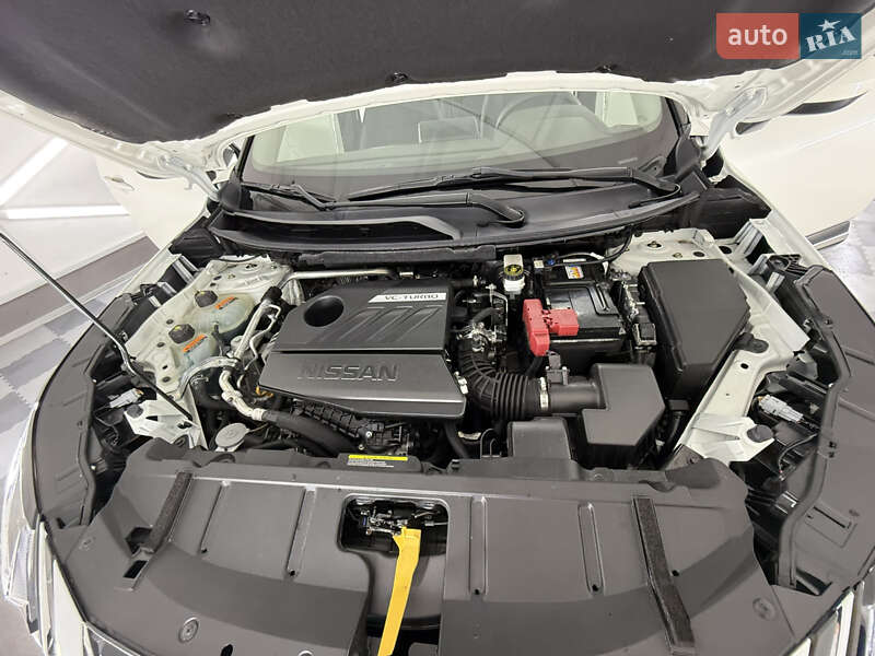 Внедорожник / Кроссовер Nissan Rogue 2023 в Трускавце