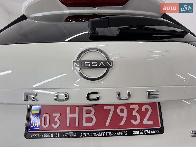 Внедорожник / Кроссовер Nissan Rogue 2023 в Трускавце