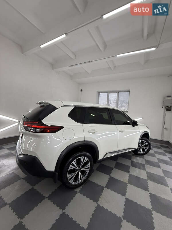 Внедорожник / Кроссовер Nissan Rogue 2023 в Трускавце